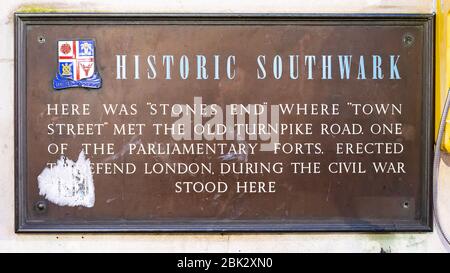 Targa storica di Southwark - 323 Borough High St, Londra Foto Stock