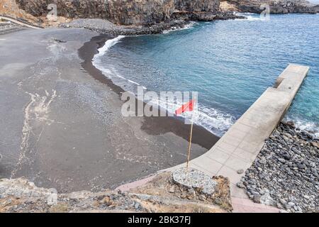 Spiagge vuote nelle zone turistiche di Costa Adeje, Tenerife, Isole Canarie, Spagna Foto Stock