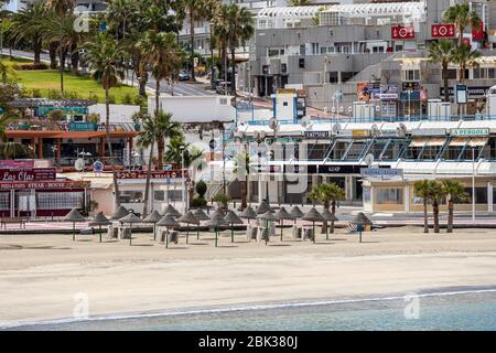 Spiagge vuote nelle zone turistiche di Costa Adeje, Tenerife, Isole Canarie, Spagna Foto Stock