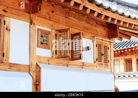 Gimpo-si Hanok Village, Gyeonggido, Corea -14 febbraio 2020. Tradizionale architettura di stile Coreano all'Hanok Village. Casa tradizionale coreana. Foto Stock