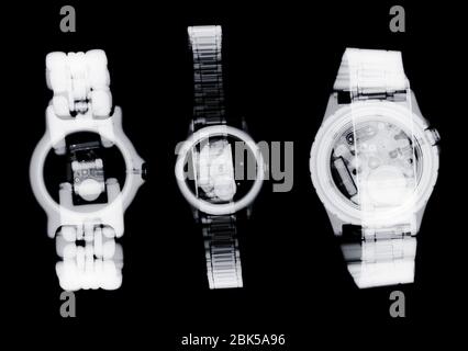 Orologi, raggi X Foto stock - Alamy