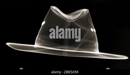 Cappello trilby dal davanti, raggi X. Foto Stock