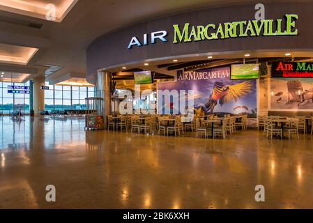 Aeroporto di Cancun deserto a causa della crisi Covid-19, Cancun, Messico Foto Stock