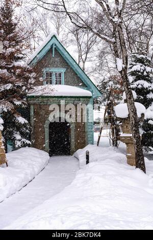 Distilleria Nikka nella neve, Hokkaido, Giappone Foto Stock