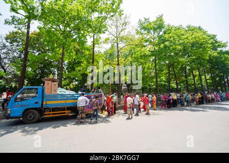 La Trading Corporation del Bangladesh (TCB) che vende contenuti essenziali di un piccolo prezzo in 55 posti ed è il lon Foto Stock