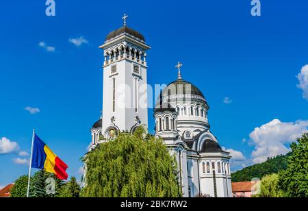 Sighisoara, Mures, Transilvania, Romania: La chiesa ortodossa della Santissima Trinità progettata nello stile neobizantino architettura revival costruito in Foto Stock