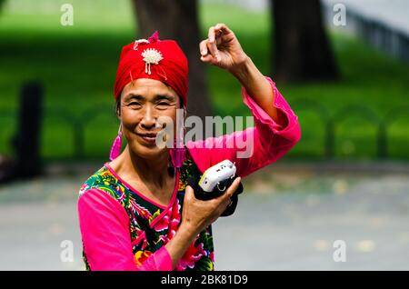 Danzate le vostre preoccupazioni Foto Stock