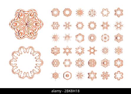 Set di mandala vettoriale. Disegno ornamentale di pizzo rotondo.illustrazione vettoriale. Illustrazione Vettoriale