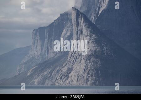 Paesaggio suggestivo, Sam Ford Fjord, Baffin Island, Canada Foto Stock