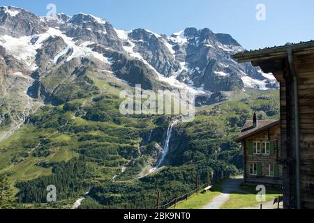 Das Hintere Lauterbrunnental im Berner Oberland, eines der grössten Naturschutzgebiete im Alpenraum Foto Stock