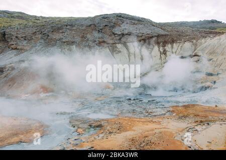 Area geotermica Krýsuvík Seltún Islanda Foto Stock