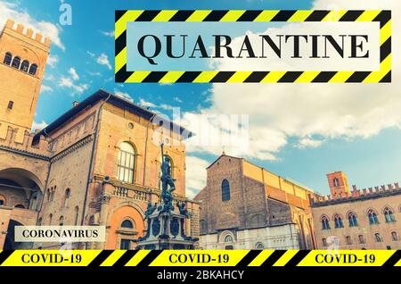 Quarantena in Italia. Basilica di San Petronio a Bologna. Nessun concetto di viaggio e di blocco. Focolaio di coronavirus concetto pandemico Covid-19. Vacanza turistica annullata. Nastro giallo nero. Foto Stock