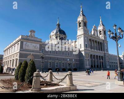 Cattedrale di Almudena, Madrid, Spagna, Europa Foto Stock