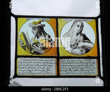 Vetrate, finestre, sibylla samia-sibilla eritraea Eritrea, sala lettura, Dunham, NT, Altrincham, Cheshire, INGHILTERRA, REGNO UNITO, WA14 4PE Foto Stock