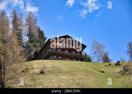 Osttirol, Villgraten, Innervillgraten, Villgratental, Lienz, Pustertal, Arntal, Bauernhof, Bergbauernhof, Landwirtschaft, Alm, Wiese, Hang, Futterweid Foto Stock