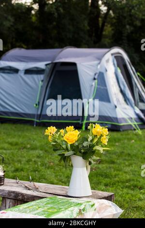 Camping a Wowo's, un campeggio familiare in Sussex Foto Stock