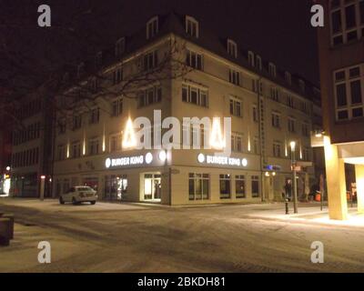 Die Mc Donalds Filiale in der Altstadt Spandau Carl-Schurz-Straße Ecke Moritzstraße. Foto Stock