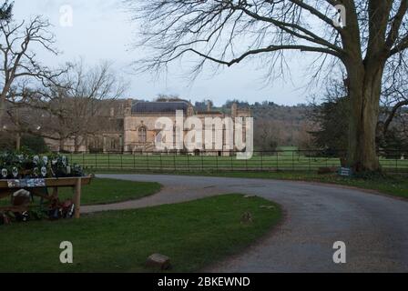 Conservazione conservazione del patrimonio conservazione Vecchio Villaggio Inglese Cotswolds Costswold edifici in pietra architettura Lacock Abbey Village Hither Way, Lacock, SN15 Foto Stock