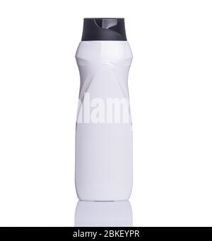 Pulire la provetta dello shampoo su uno sfondo bianco isolato. Foto Stock
