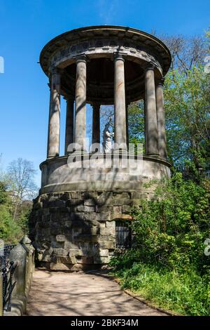 Il pozzo di St Bernard sulle acque di Leith nel West End di Edimburgo, Scozia, Regno Unito Foto Stock