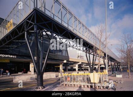 1991, poi nuovo edificio del terminal, Birmingham Airport, West Midlands, Inghilterra