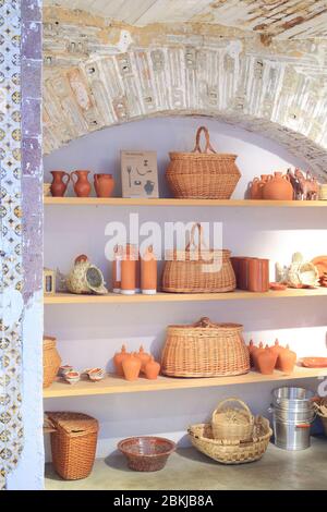 Portogallo, Lisbona, Intendente, concept store A Vida Portuguesa che vende solo prodotti artigianali portoghesi Foto Stock