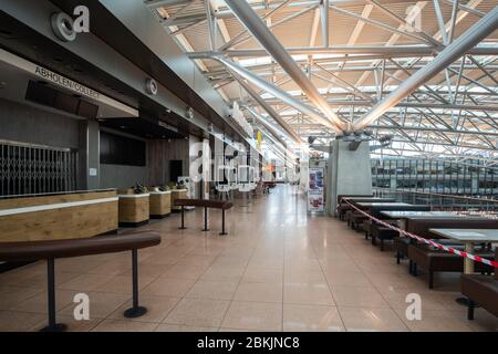 Amburgo/Germania - 05-03-2020: Una vista dell'aeroporto di Amburgo Fuhlsbüttel quasi completamente vuota a causa del blocco del covid-19. Foto Stock