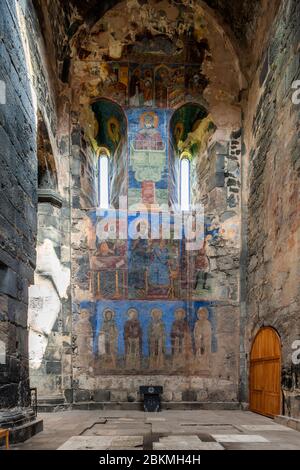 Interni e affreschi del monastero di Akhtala, chiesa armena, complesso monastico medievale, Akhtala, provincia di Lori, Armenia, Caucaso, Asia Foto Stock