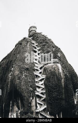 Vista sulla cima di Guatapé vicino a Medellín Foto Stock