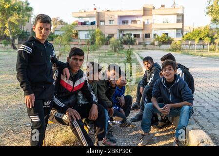 Popolo di Qamishli, Siria. Foto Stock