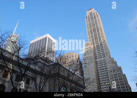 Rockefeller Center, 45 Rockefeller Plaza, New York, NY, Stati Uniti di Raymond Hood Associated Architects Foto Stock