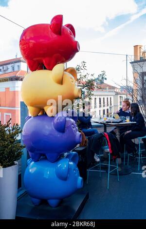 Spagna, Madrid, quartiere Chueca, Mercado de San Anton, ristorante El Cielo de Madrid, terrazza Foto Stock