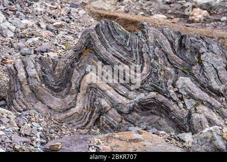 Svizzera, Vallese, Valle del Trient, Finhaut, Lac d'Emosson, Pointe de la Terrasse, pieghe geologiche Foto Stock