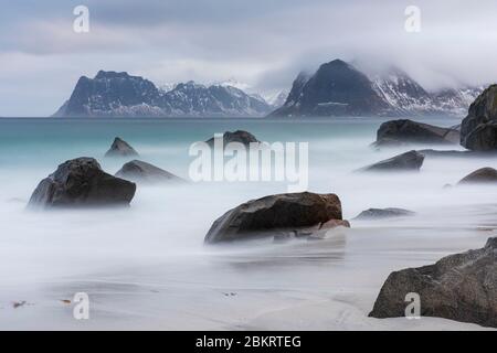 Norvegia, Contea di Nordland, Isole Lofoten, Myrland, Spiaggia Foto Stock