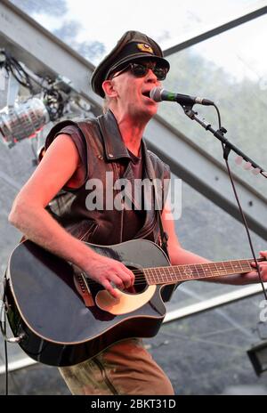 Julian Cope si esibisce al Moseley Folk Festival di Birmingham. 1 settembre 2012. Foto di Simon Hadley Foto Stock