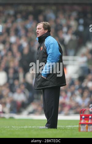 LONDRA, Regno Unito, MAGGIO 01: Ray Lewington manager di Watford durante la Nationwide 1 tra West Ham United e Watford a Boley Foto Stock