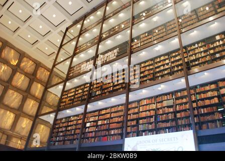 Granito marmo Beinecke raro libro & Manuscript Library 121 Wall St, New Haven, Connecticut 06511, Stati Uniti da SOM Gordon Bunshaft Foto Stock