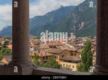 Castello del Buonconsiglio, paesaggio urbano, Trento, Trentino Alto Adidge, Italia Foto Stock
