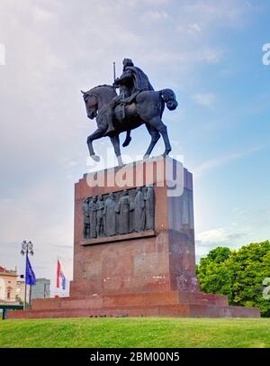 Statua di re Tomislav, primo re croato, a Zagabria in Croazia Foto Stock