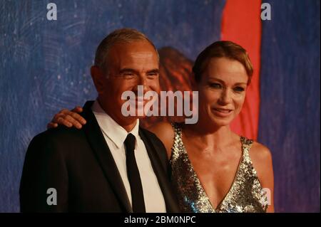 Venezia, Italia. 02 settembre 2016. Stefania Rocca e Carlo Capasa partecipano alla prima di 'Franca: Caos e creazione' Foto Stock