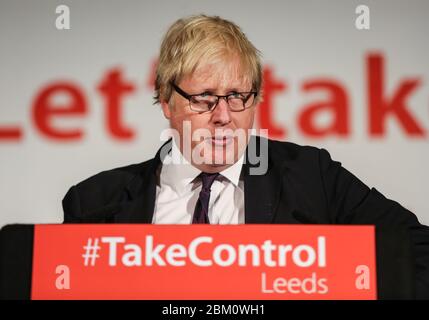 Il deputato conservatore e sindaco di London Boris Johnson parla a un evento di uscita del voto a Leeds, West Yorkshire. Campagna per il referendum, che sarà de Foto Stock