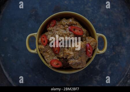 Indonesiano famoso cibo manzo Rendang Foto Stock