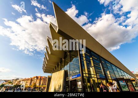 Budapest, Ungheria – Stazione della metropolitana a Budapest Landscape Budapest Ungheria, il 19 2019 settembre in Ungheria Foto Stock