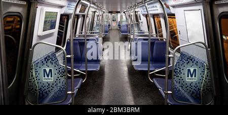 Washington, Stati Uniti. 06 maggio 2020. 6 maggio 2020 - Washington, DC, Stati Uniti: Una macchina metropolitana vuota della metropolitana District of Columbia durante la pandemia. (Foto di Michael Brochstein/Sipa USA) Credit: Sipa USA/Alamy Live News Foto Stock