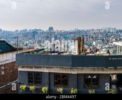 Bar sul tetto a Seoul Foto Stock