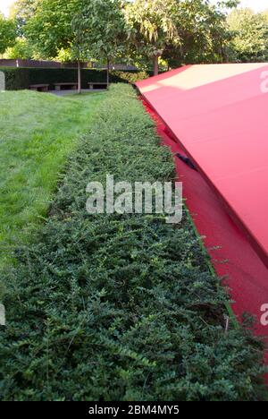 Summer Pavilion Serpentine Galleries Serpentine Pavilion 2010, Kensington Gardens, London, W2 3XA di Jean Nouvel Foto Stock