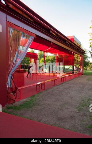 Summer Pavilion Serpentine Galleries Serpentine Pavilion 2010, Kensington Gardens, London, W2 3XA di Jean Nouvel Foto Stock