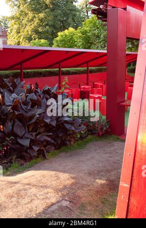 Summer Pavilion Serpentine Galleries Serpentine Pavilion 2010, Kensington Gardens, London, W2 3XA di Jean Nouvel Foto Stock