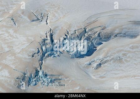 Vista aerea dei ghiacciai e delle montagne nel Parco Nazionale di Mount Cook, Nuova Zelanda Foto Stock