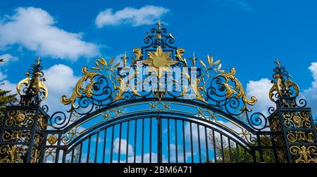 Chester Road Gates al Regent's Park di Londra. Foto Stock